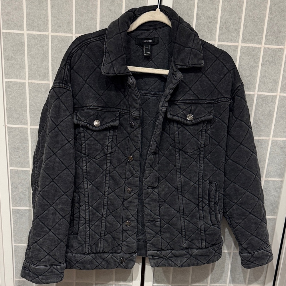 Forever 21 Womens Charcoal Quilted Jacket Size S - Picture 1 of 7